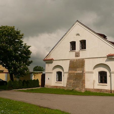 Statek Chmelovice Otel Dış mekan fotoğraf